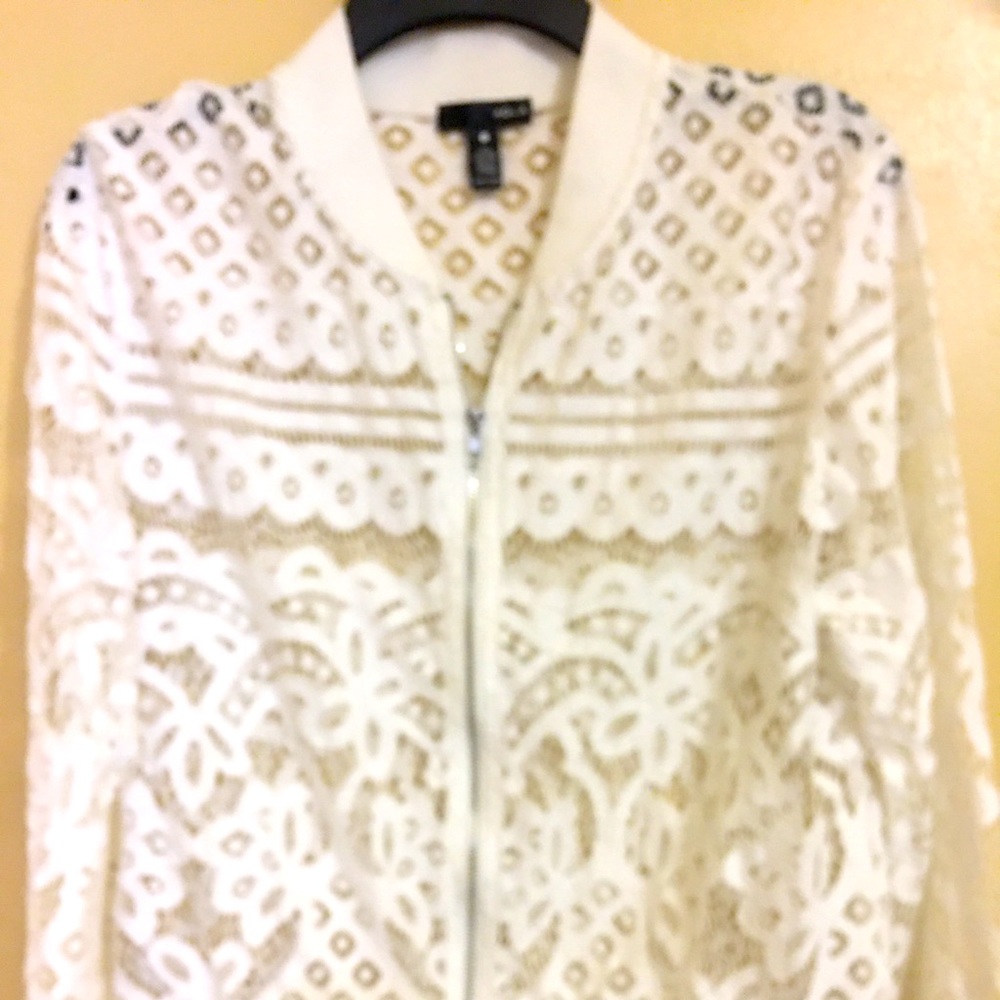 Women lace jacket with zipper